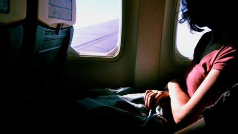How can an entrepreneur remain productive while travelling